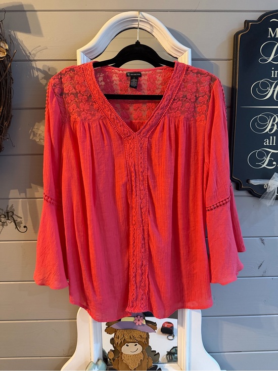 new directions Tops - new directions Coral Lace Yoke V-Neck Peasant Tunic